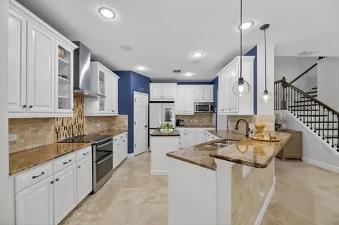 1823 Bella Casa Court Tampa FL 33618