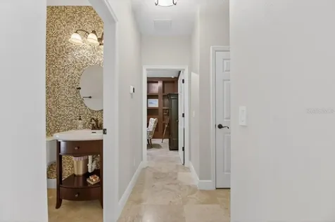 1823 Bella Casa Court Tampa FL 33618