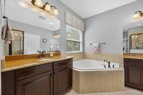1823 Bella Casa Court Tampa FL 33618