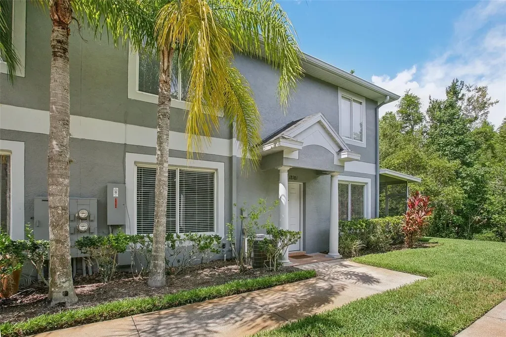18181 Paradise Point Drive Tampa FL 33647