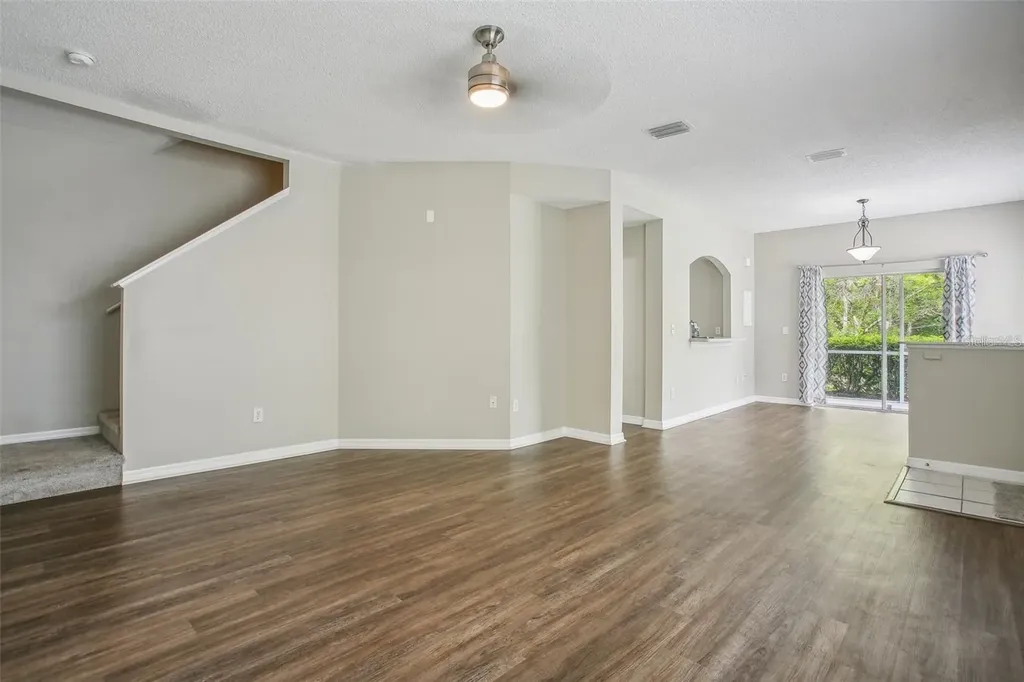 18181 Paradise Point Drive Tampa FL 33647
