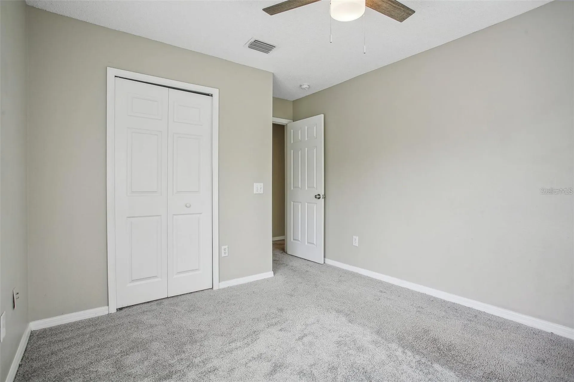 18181 Paradise Point Drive Tampa FL 33647