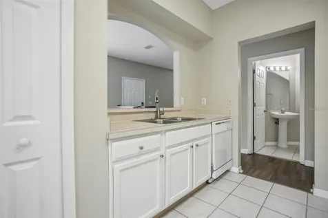 18181 Paradise Point Drive Tampa FL 33647