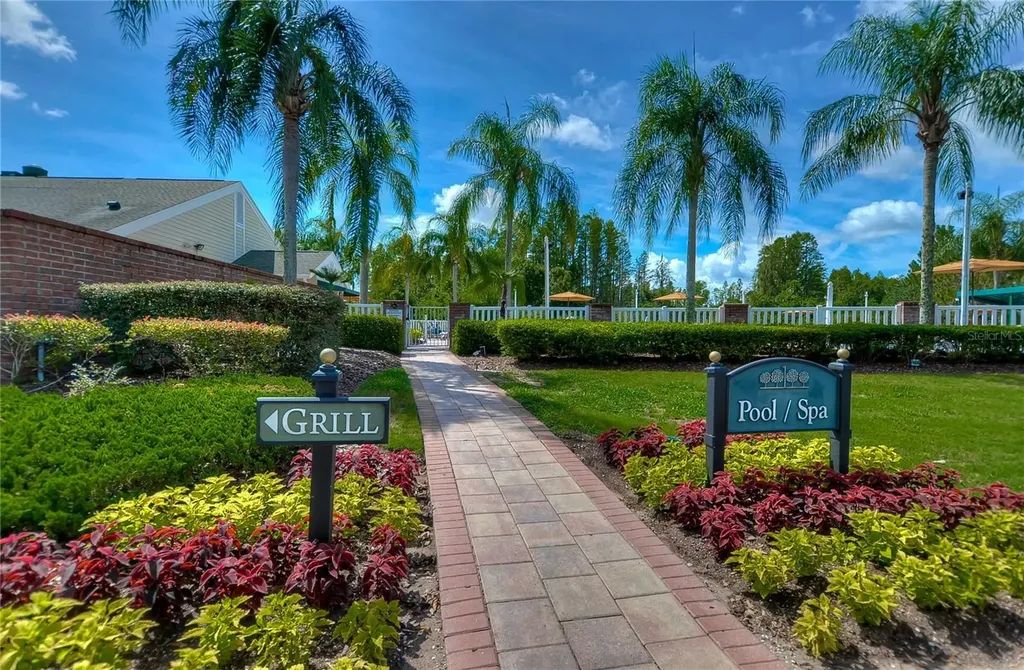 8049 Sanguinelli Road Land O Lakes FL 34637