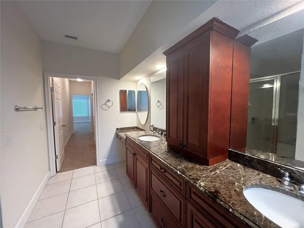 1762 NW 34th Street Gainesville FL 32605