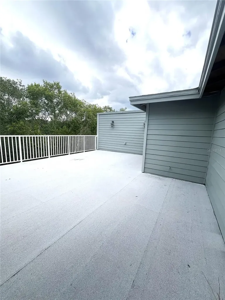 1762 NW 34th Street Gainesville FL 32605