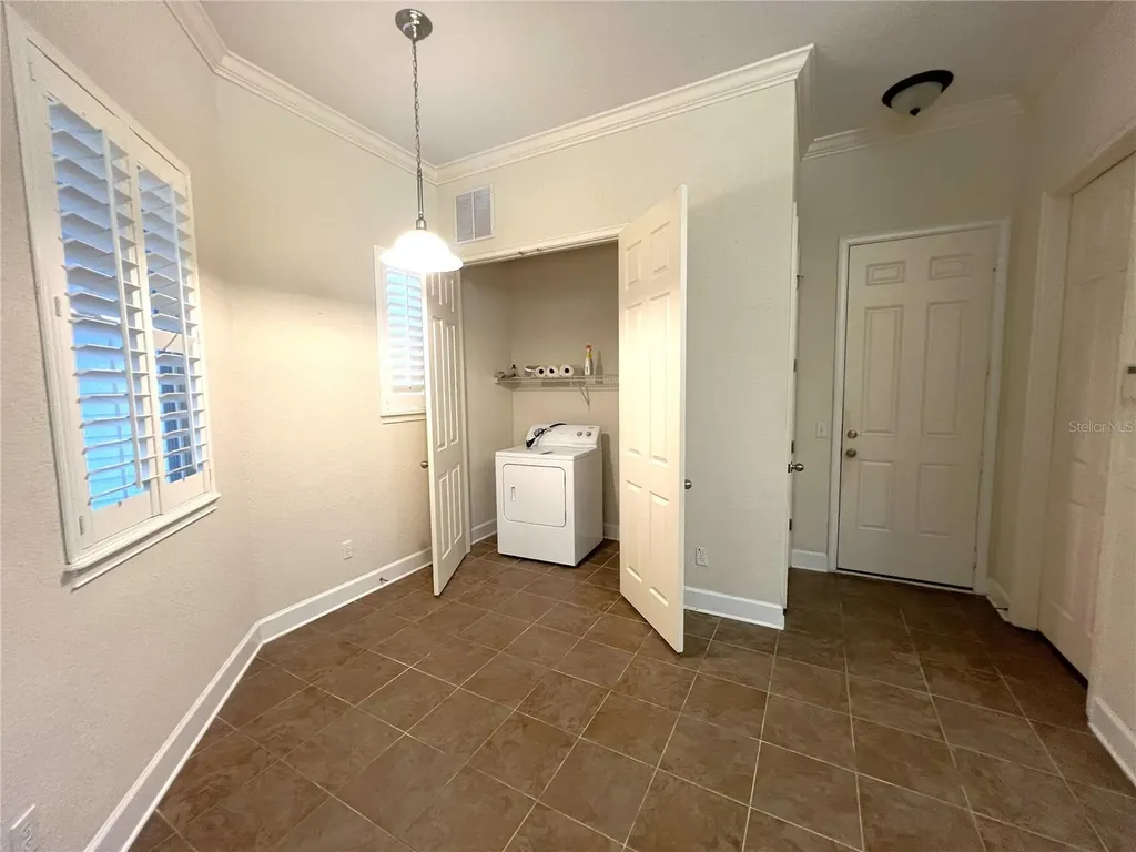 1762 NW 34th Street Gainesville FL 32605