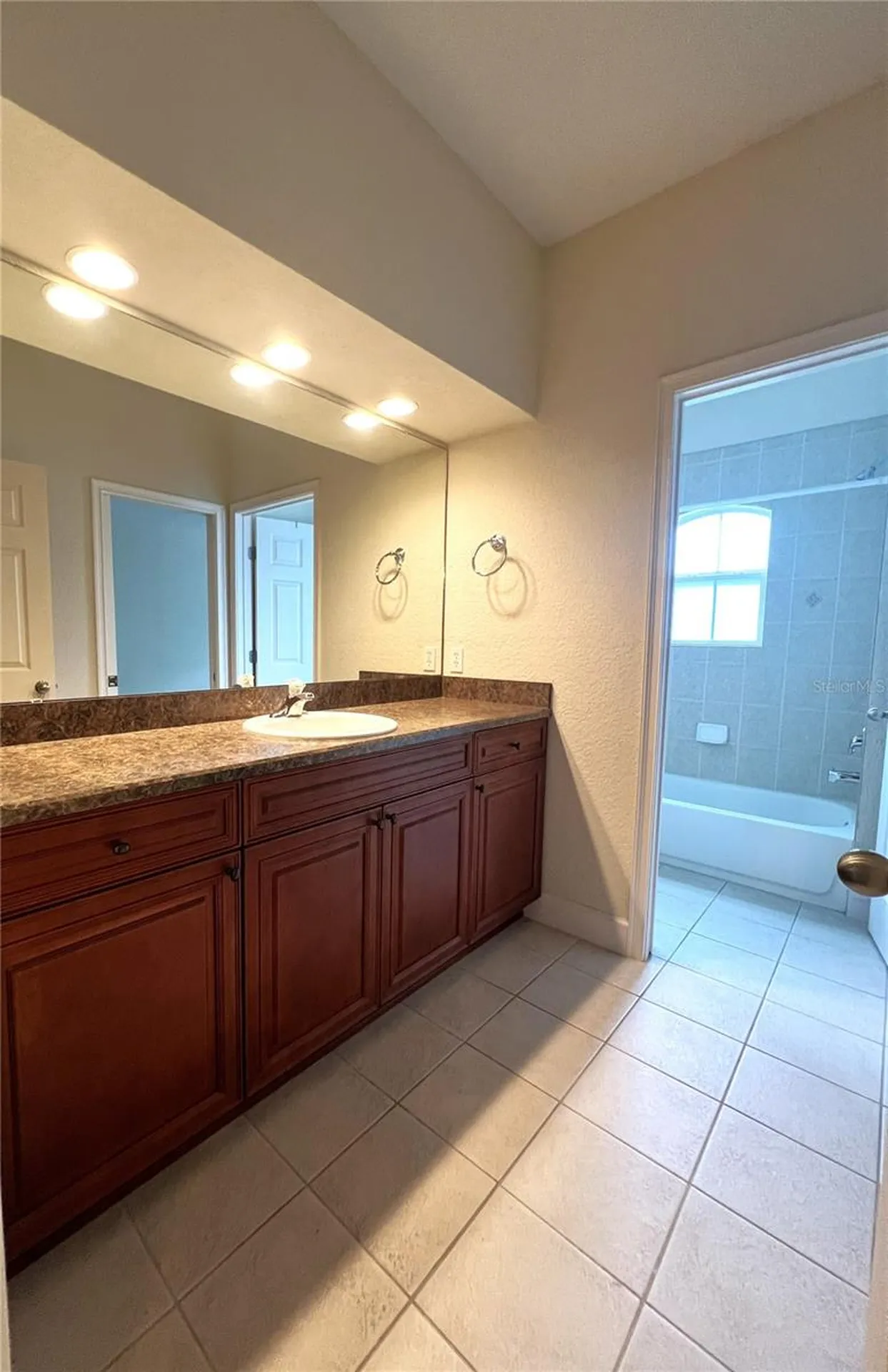 1762 NW 34th Street Gainesville FL 32605