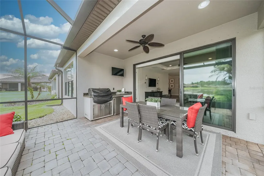 20111 Sorano Hill Place Tampa FL 33647