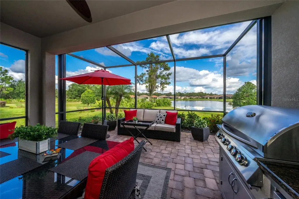 20111 Sorano Hill Place Tampa FL 33647