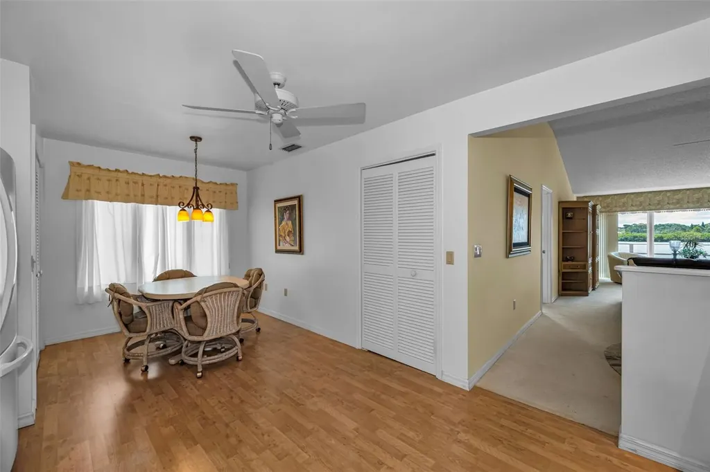 1015 Teal Pointe Tarpon Springs FL 34689