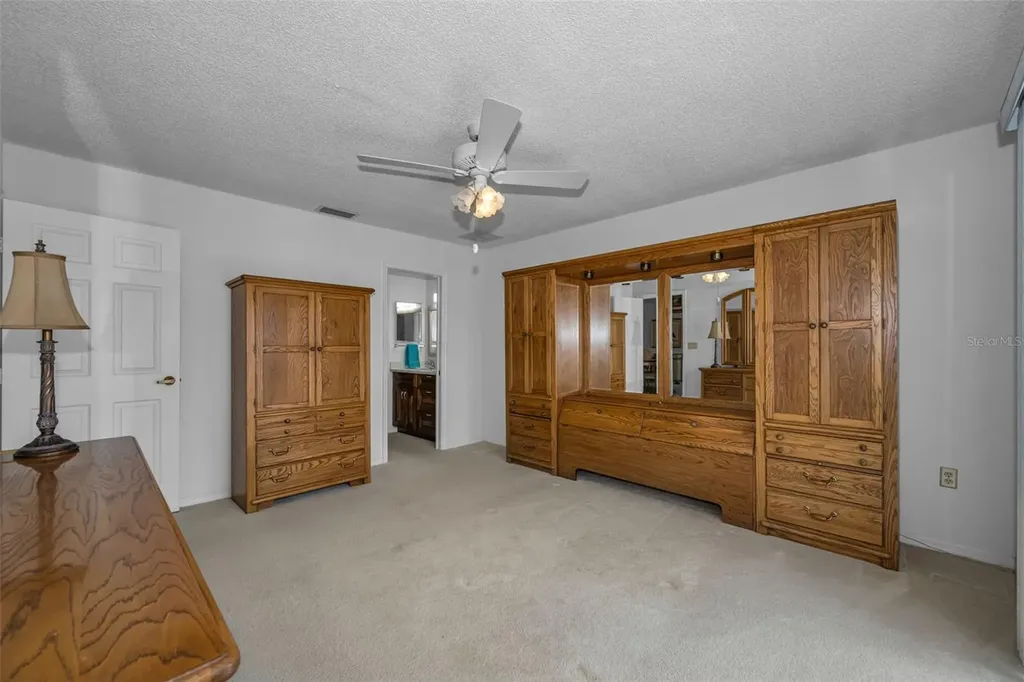 1015 Teal Pointe Tarpon Springs FL 34689