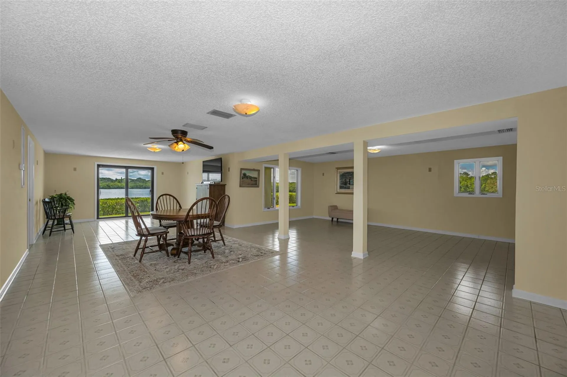 1015 Teal Pointe Tarpon Springs FL 34689
