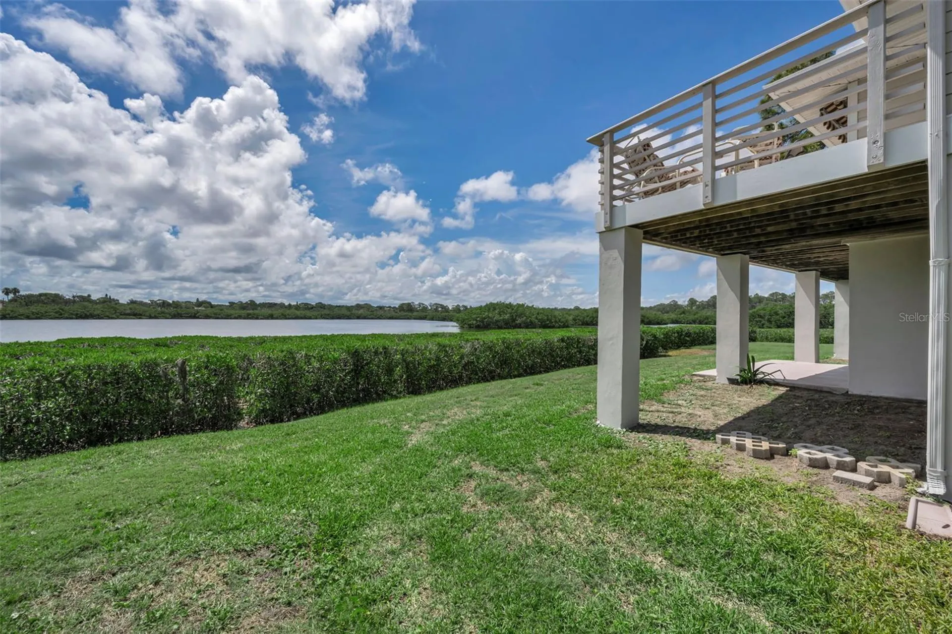 1015 Teal Pointe Tarpon Springs FL 34689