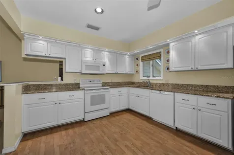 1015 Teal Pointe Tarpon Springs FL 34689