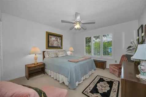 1015 Teal Pointe Tarpon Springs FL 34689