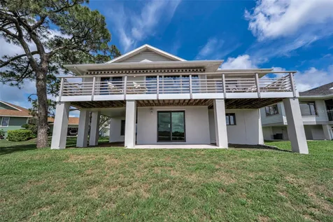 1015 Teal Pointe Tarpon Springs FL 34689