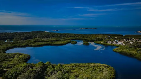 1015 Teal Pointe Tarpon Springs FL 34689