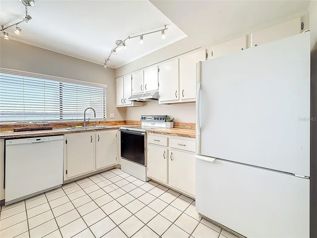 9209 Seminole Boulevard Seminole FL 33772