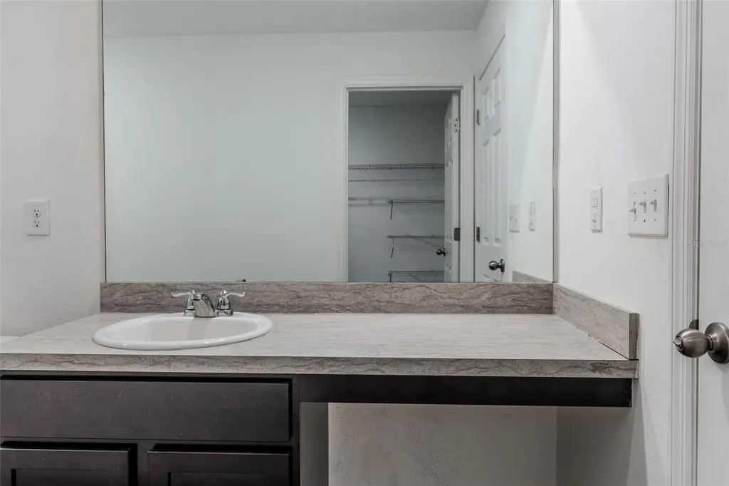 10205 Carp Hollow Road Sun City Center FL 33573