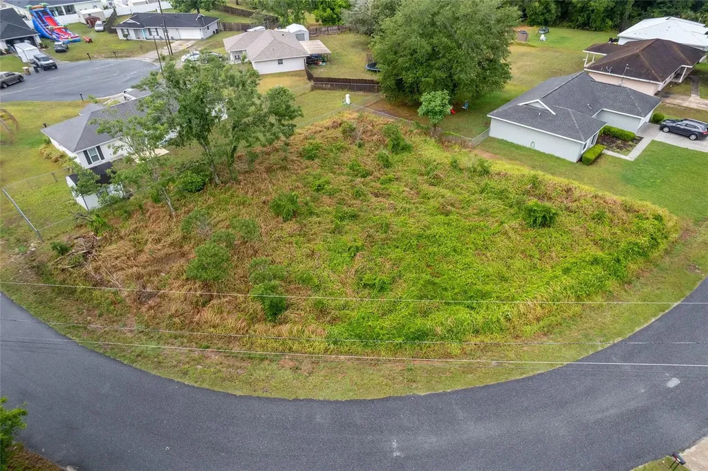 00 Pecan Course Loop Ocala FL 34472