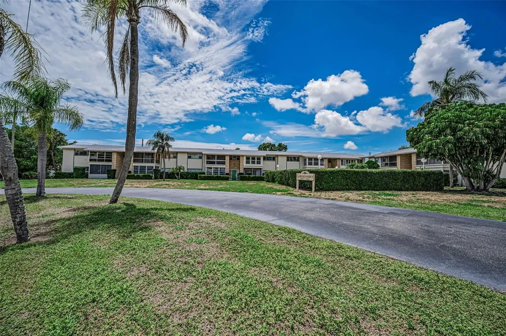 8301 Bardmoor Boulevard Seminole FL 33777