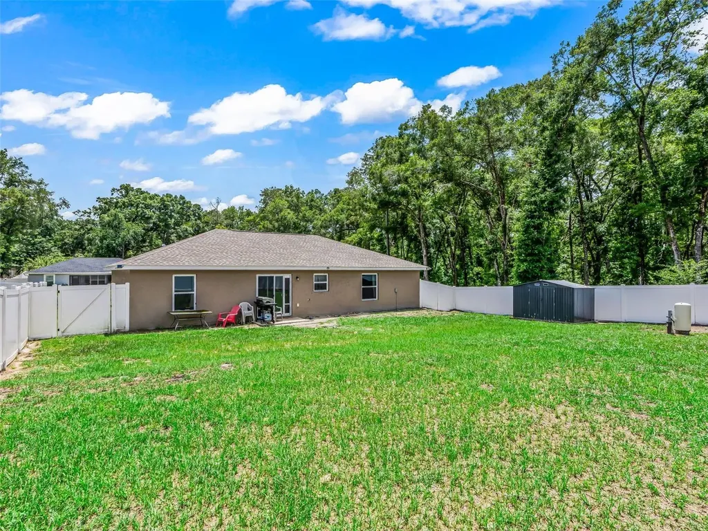 4243 SE 131st Lane Belleview FL 34420