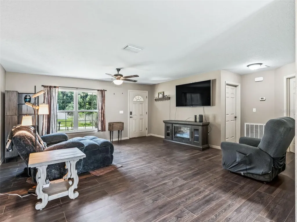 4243 SE 131st Lane Belleview FL 34420