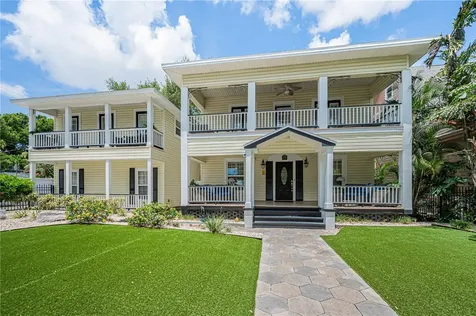 732 And 732 1/2 NE Oak Street St Petersburg FL 33701