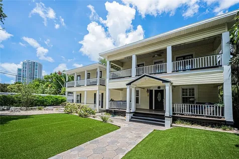 732 And 732 1/2 NE Oak Street St Petersburg FL 33701
