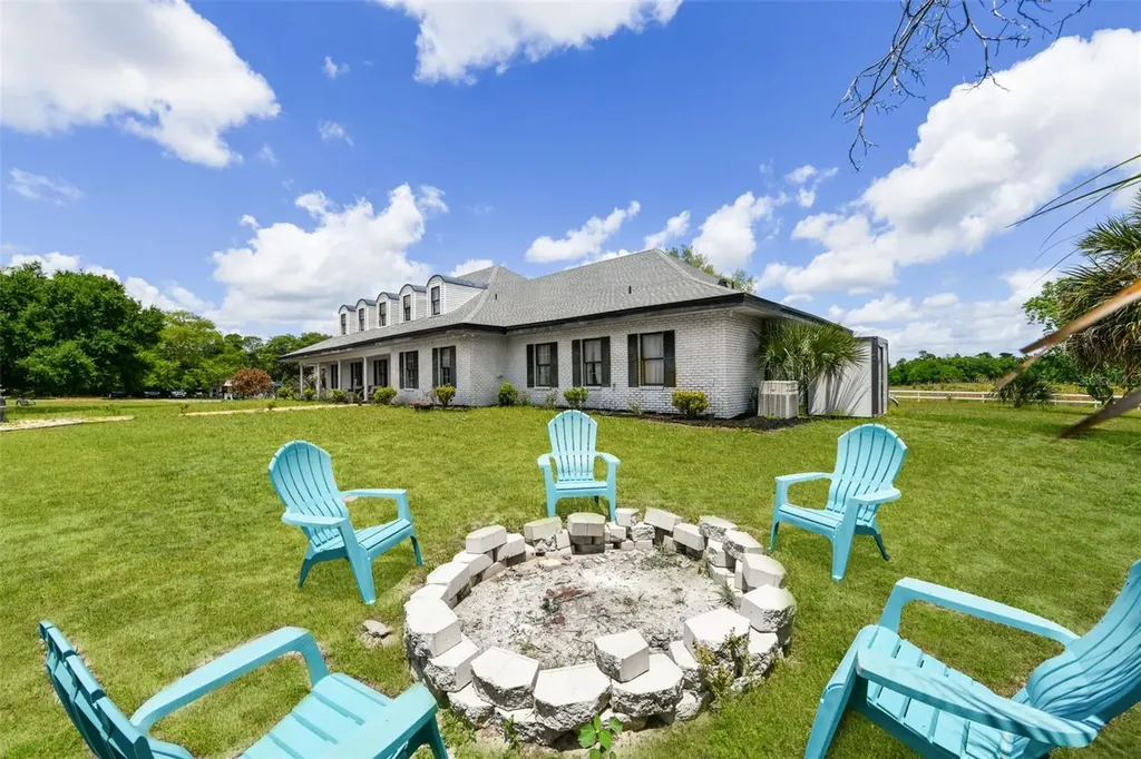 5750 Oak Hollow Lane Oviedo FL 32765