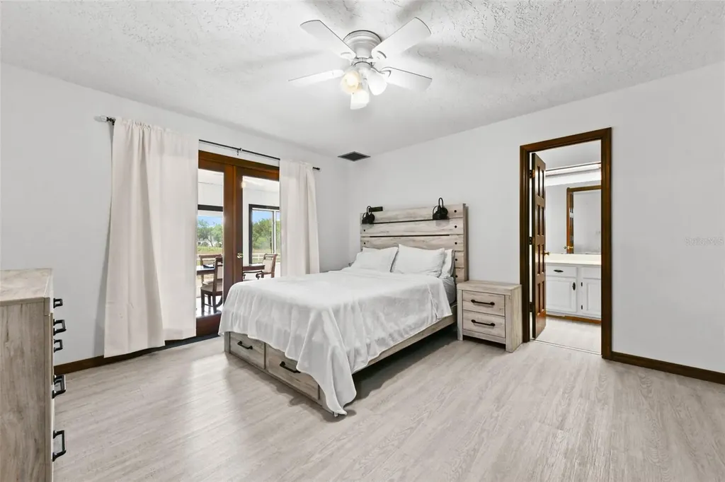 5750 Oak Hollow Lane Oviedo FL 32765