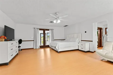 5750 Oak Hollow Lane Oviedo FL 32765