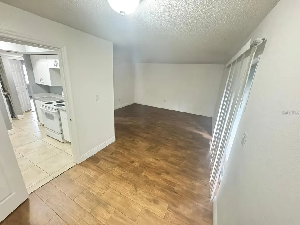 4745 S Texas Avenue Orlando FL 32839