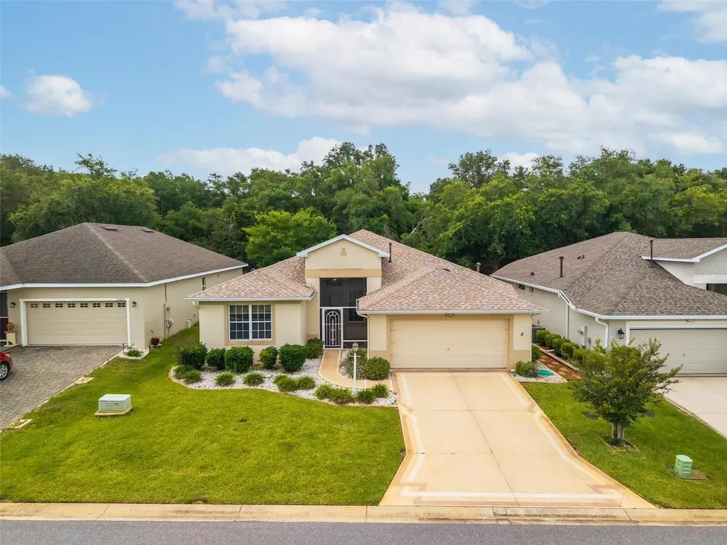 20618 Queen Alexandra Drive Leesburg FL 34748