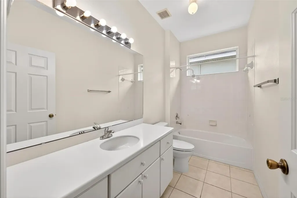 20618 Queen Alexandra Drive Leesburg FL 34748