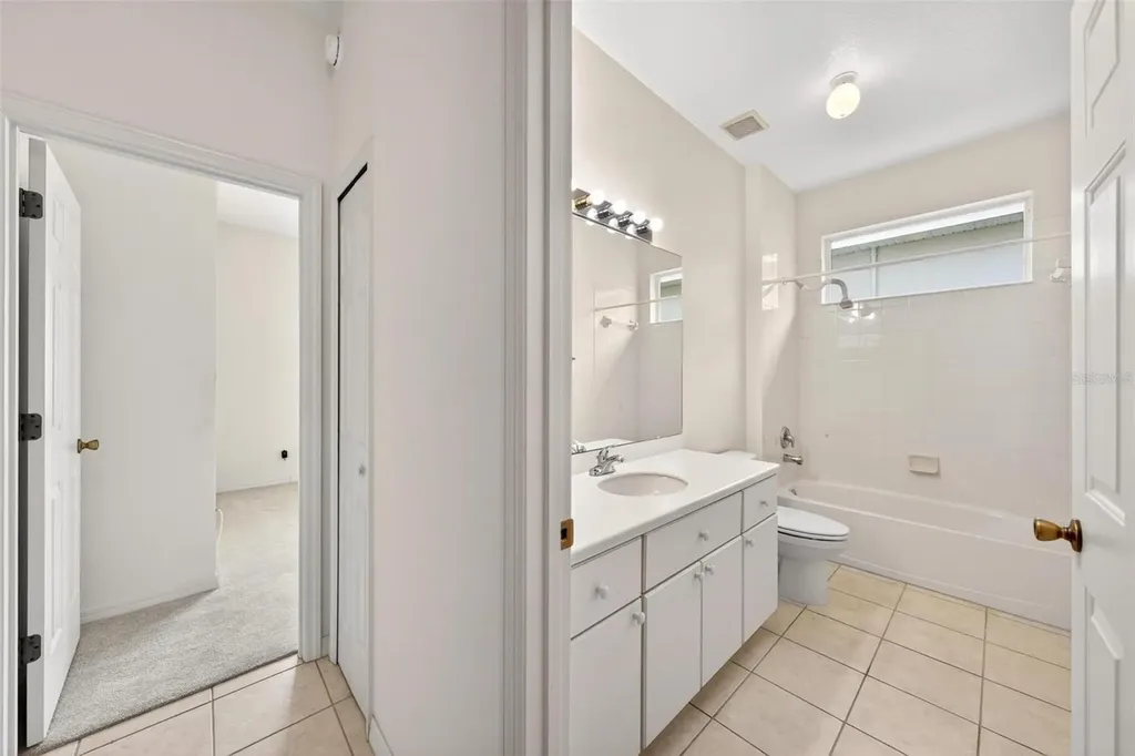 20618 Queen Alexandra Drive Leesburg FL 34748