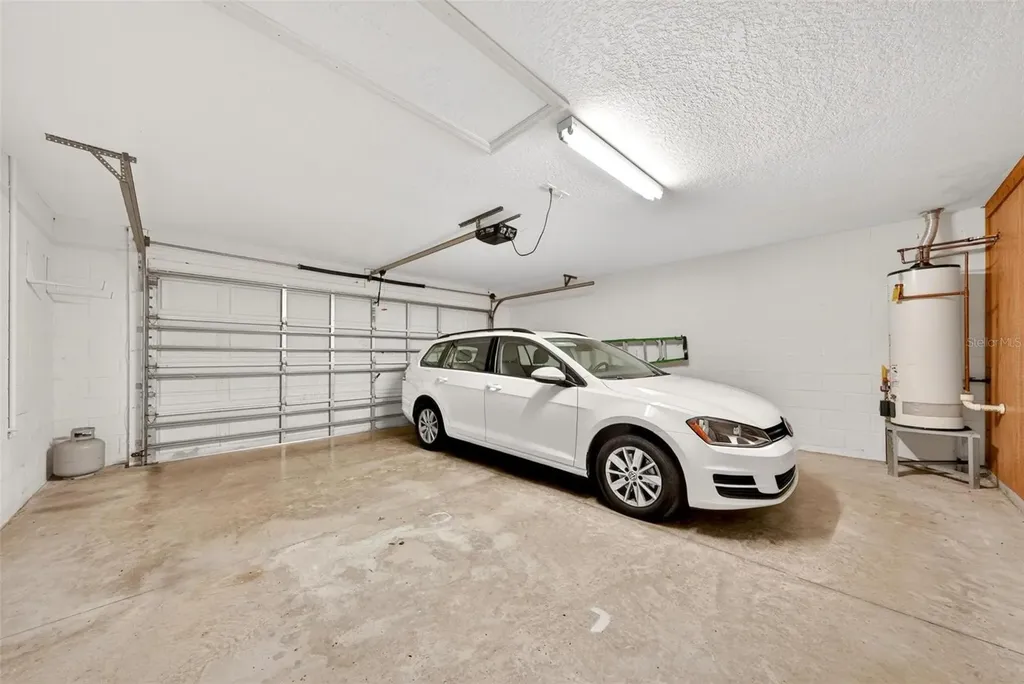 20618 Queen Alexandra Drive Leesburg FL 34748
