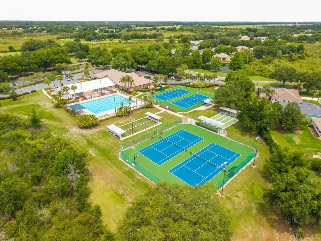 20618 Queen Alexandra Drive Leesburg FL 34748
