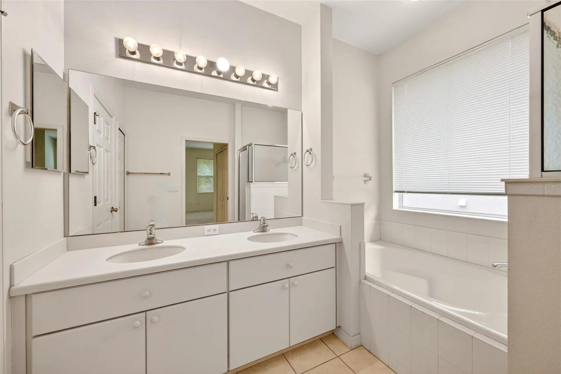 20618 Queen Alexandra Drive Leesburg FL 34748