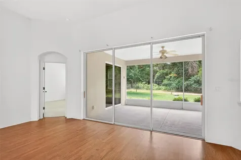 20618 Queen Alexandra Drive Leesburg FL 34748