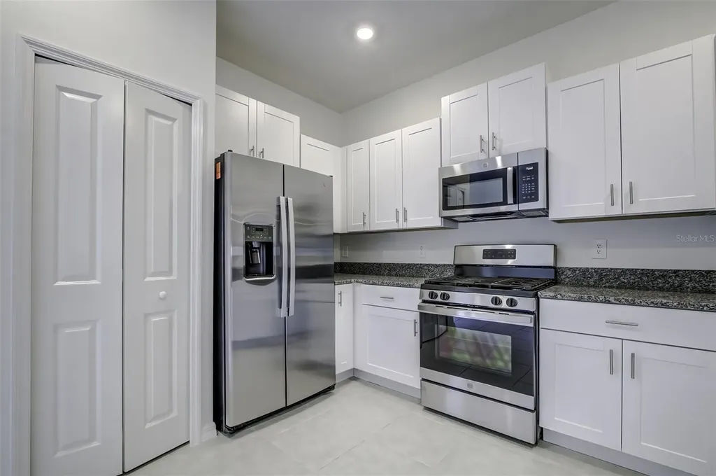 8240 Corner Pine Way New Port Richey FL 34655