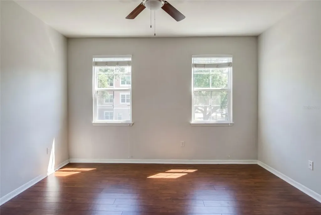 3344 Corona Village Way Orlando FL 32835