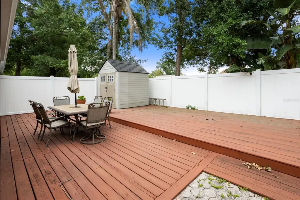 2740 Hamble Village Lane Palm Harbor FL 34684