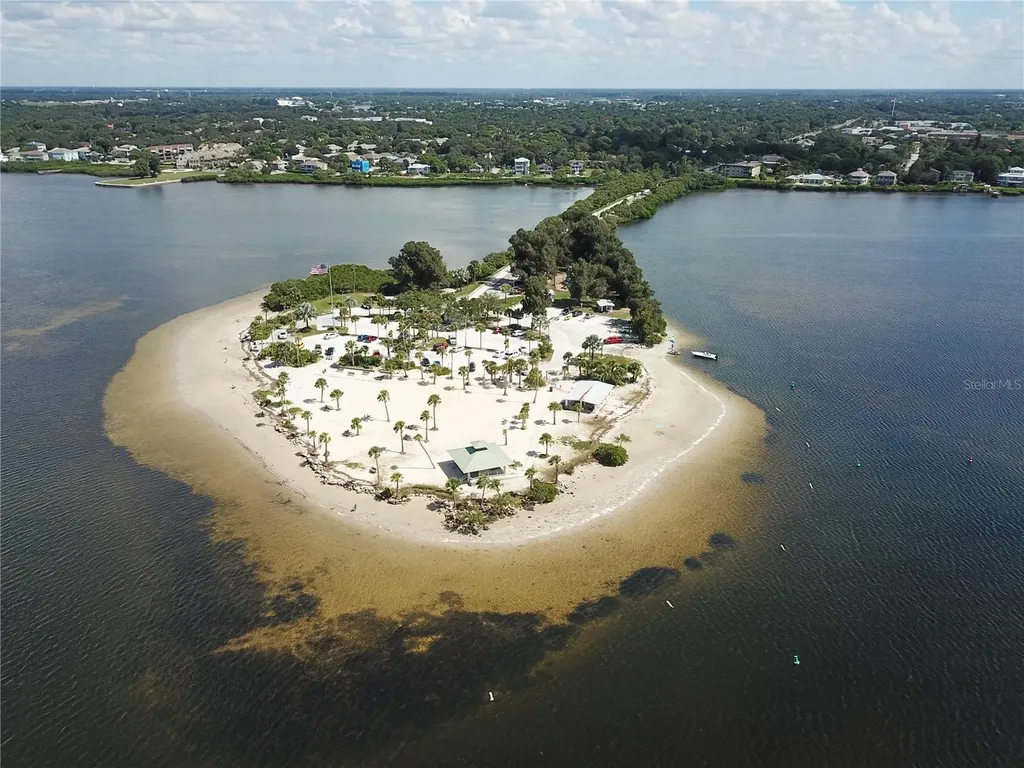 2740 Hamble Village Lane Palm Harbor FL 34684