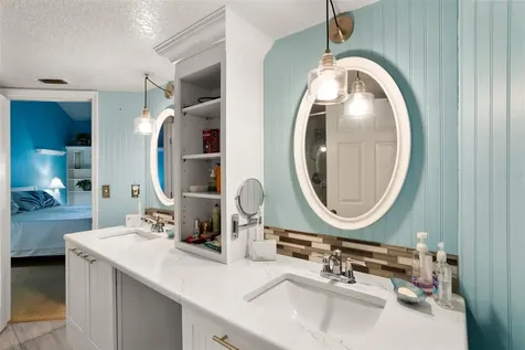 2740 Hamble Village Lane Palm Harbor FL 34684