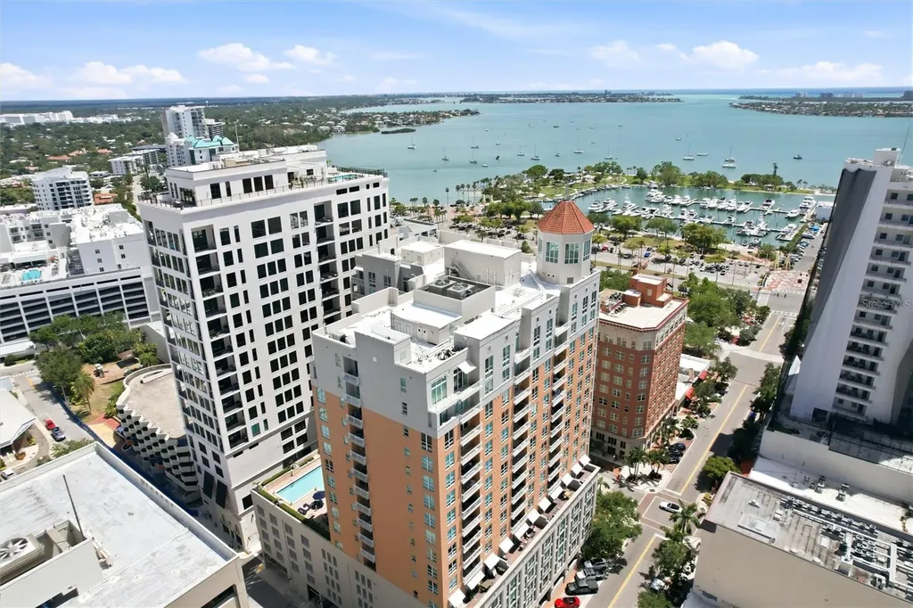 1350 Main Street Sarasota FL 34236