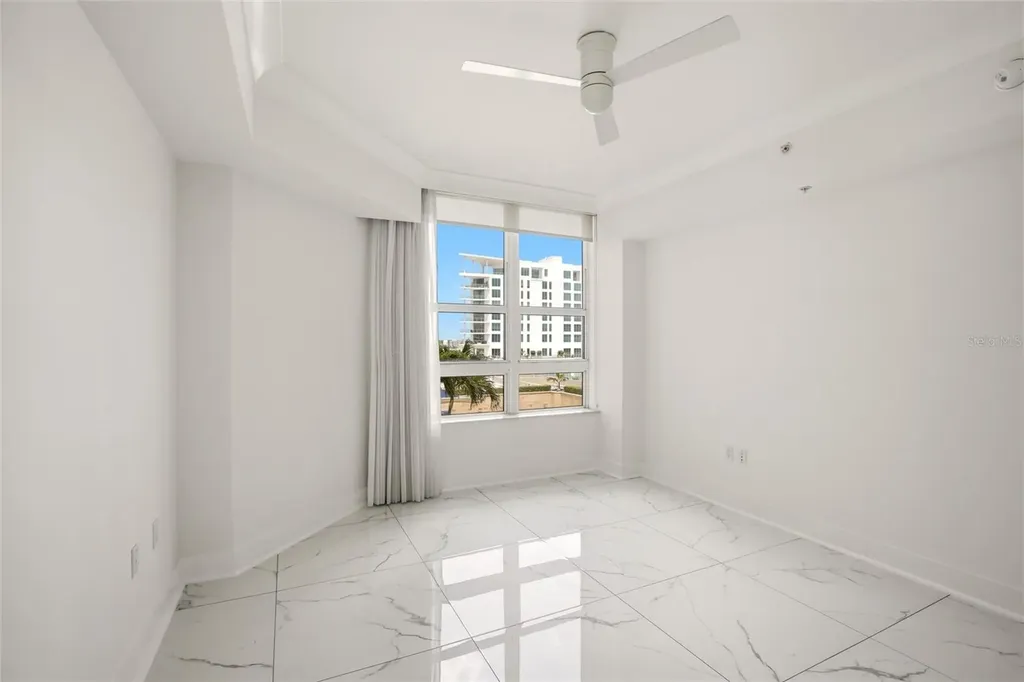 1350 Main Street Sarasota FL 34236