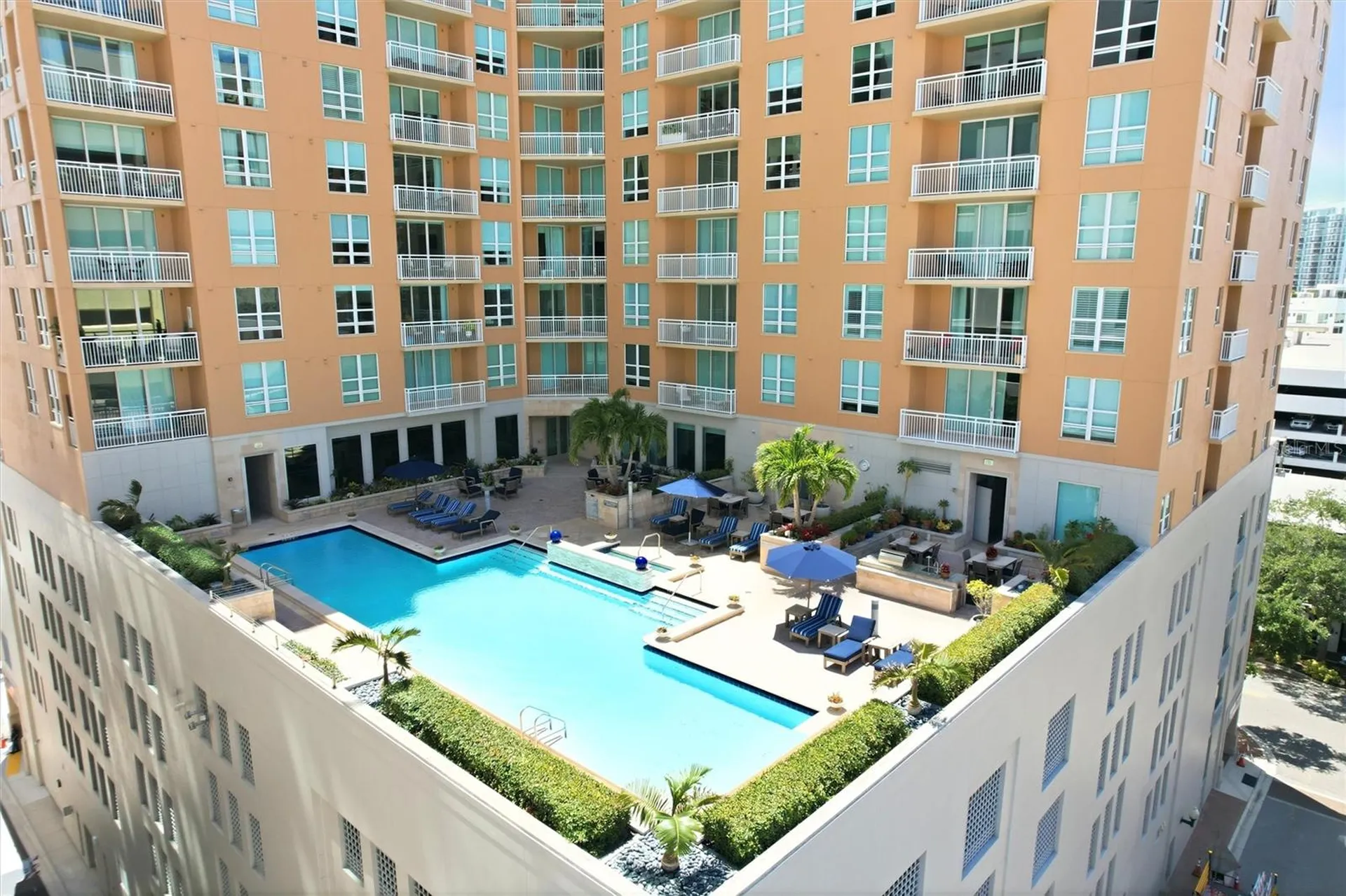 1350 Main Street Sarasota FL 34236