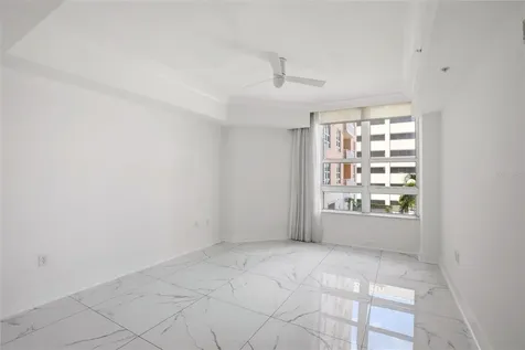 1350 Main Street Sarasota FL 34236